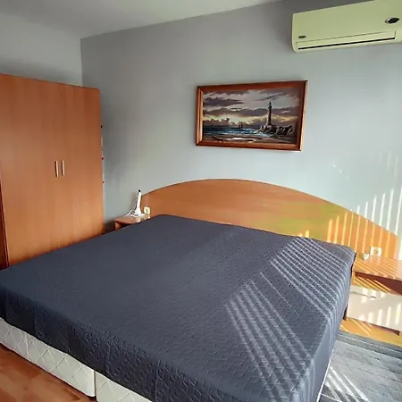 Apartment Beatris Modern Comfort