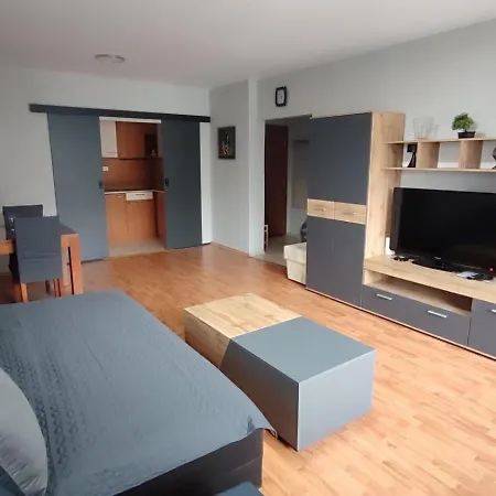 Beatris Modern Comfort 72m2 Appartement