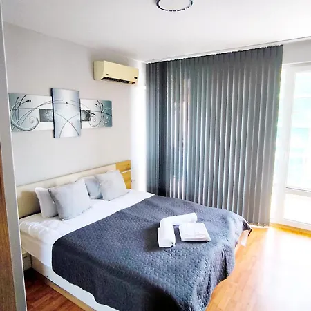 Beatris Modern Comfort 72m2