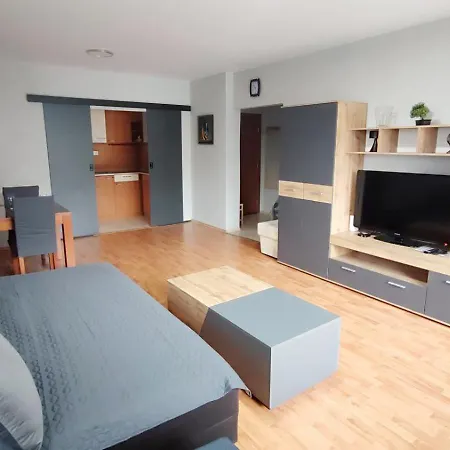 Beatris Modern Comfort 72m2 Apartmán