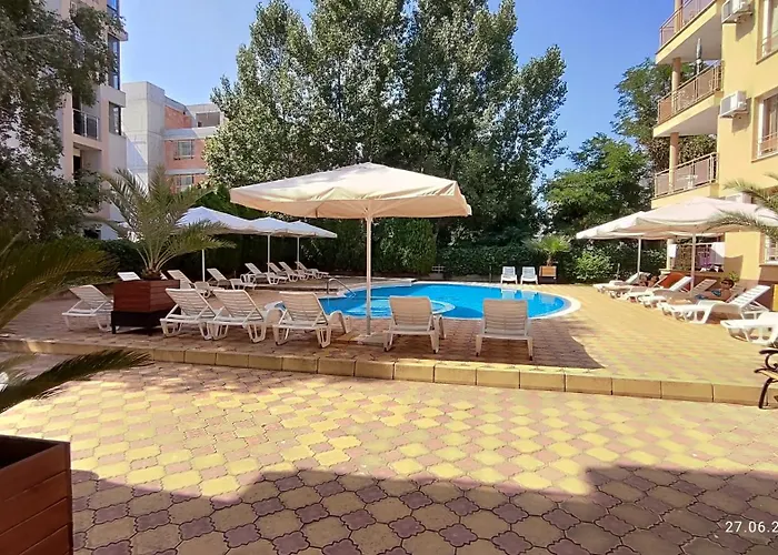 Apartment Beatris Modern Comfort